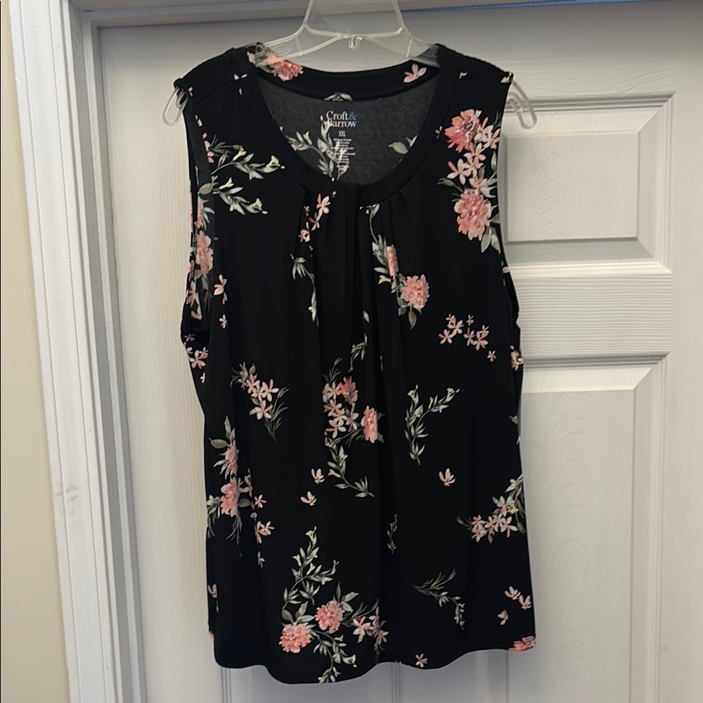 NWT Croft & Barrow Black and Pink Floral Blouse